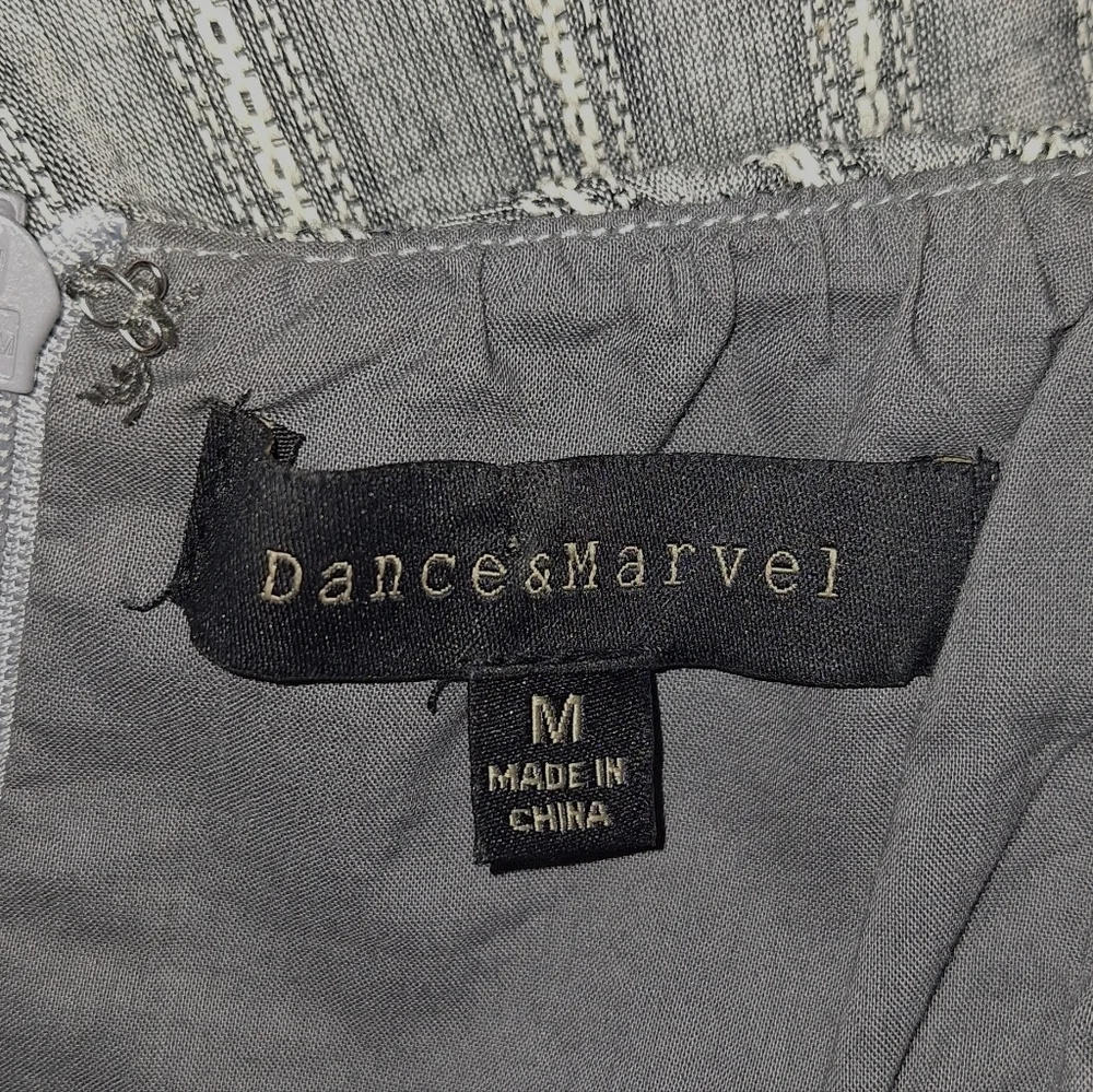 Dance & marvel cotton gray striped cold shoulder romper jumpsuit medium *A1 - Picture 4 of 7